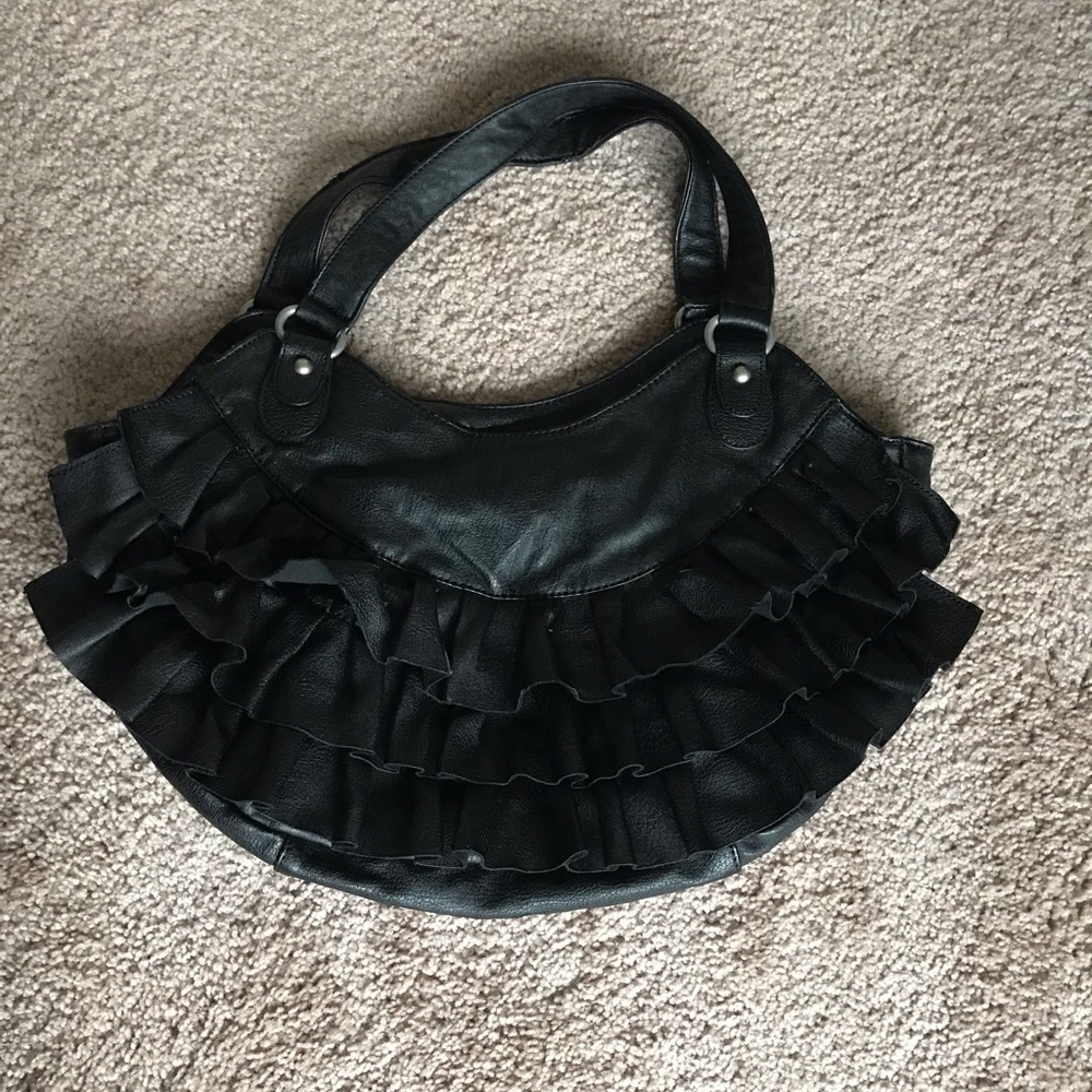 Black Purse with ruffles